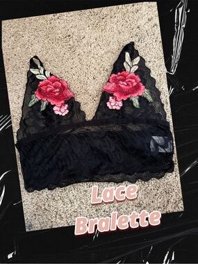 SHEIN Black Lace Bralette Rose Appliqué